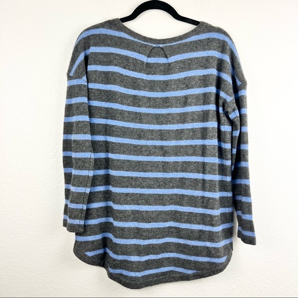 CAROLINE GRACE 100% Cashmere Sweater, Blue and Gray Striped with Pocket, Size S - Picture 4 of 5